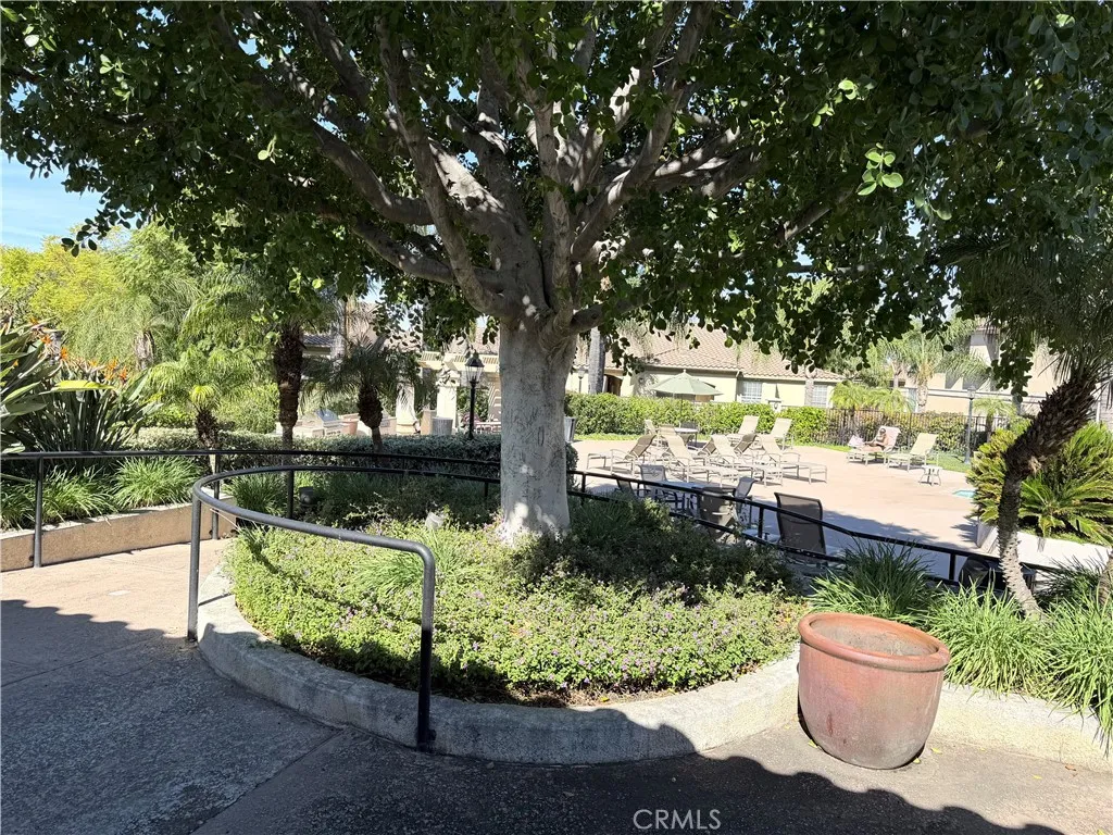375 Central Avenue  home-pic-31
