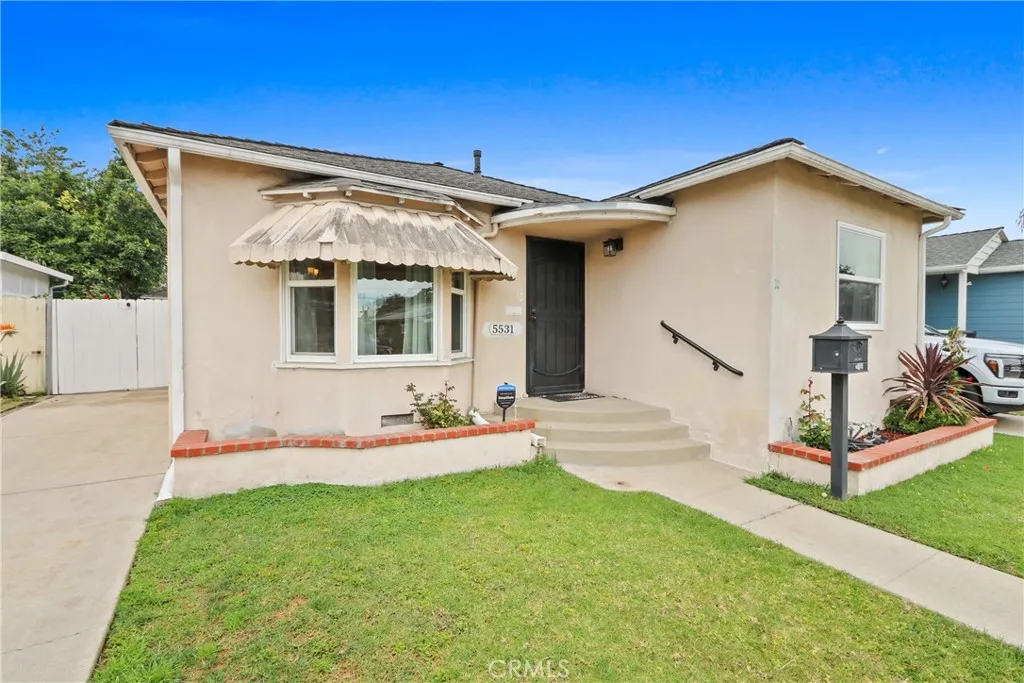 5531 California, Long Beach, California 90805 home-pic-2