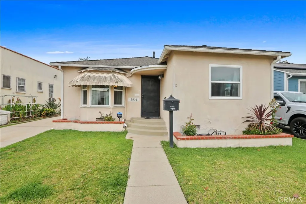 5531 California, Long Beach, California 90805 home-pic-1