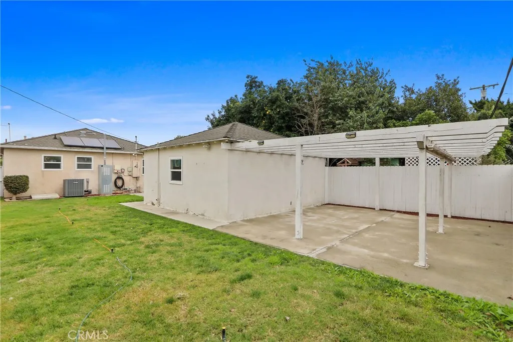 5531 California, Long Beach, California 90805 home-pic-18