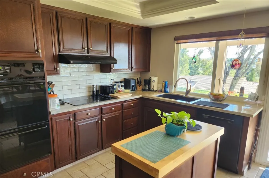 28112 Calle Casal, Mission Viejo, California 92692 home-pic-10