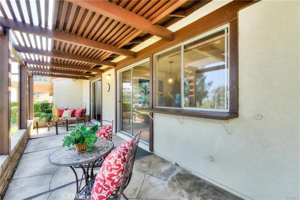 28112 Calle Casal, Mission Viejo, California 92692 home-pic-4