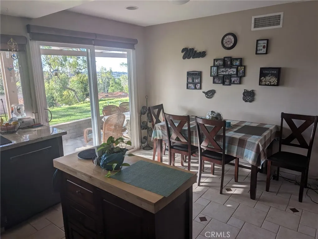 28112 Calle Casal, Mission Viejo, California 92692 home-pic-9