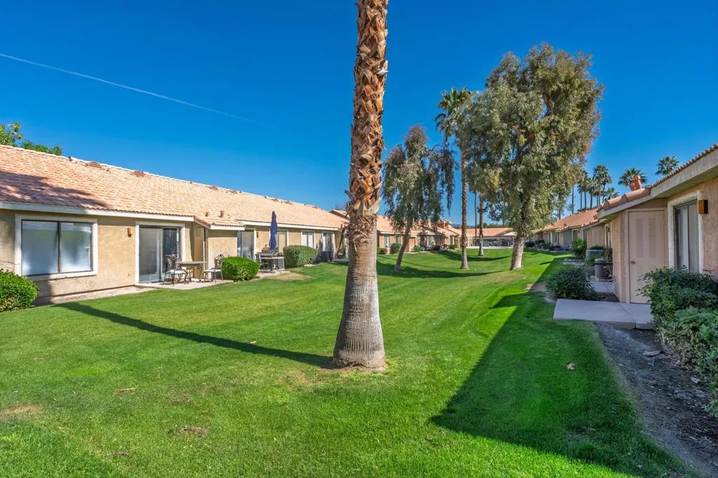 40770 Sandy Gale Lane B, Palm Desert, California 92211 home-pic-19