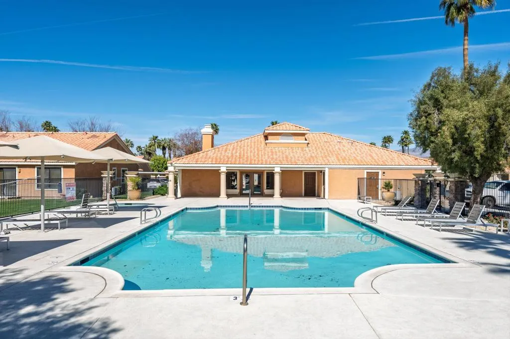 40770 Sandy Gale Lane B, Palm Desert, California 92211 home-pic-20