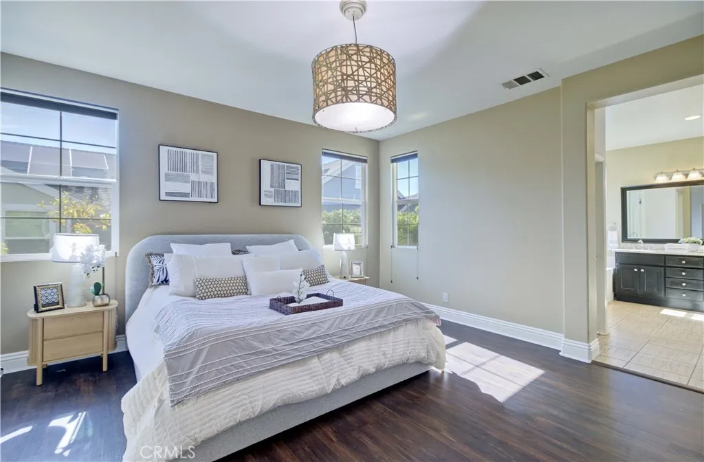 10 Roycroft Court, Ladera Ranch, California 92694 home-pic-18