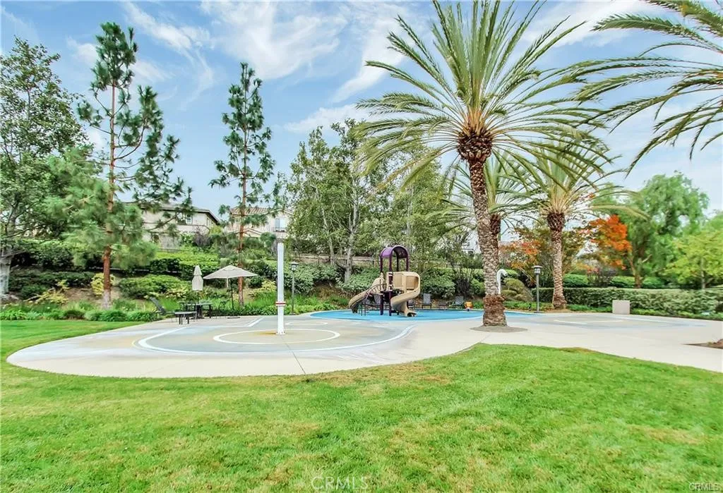 10 Roycroft Court, Ladera Ranch, California 92694 home-pic-38