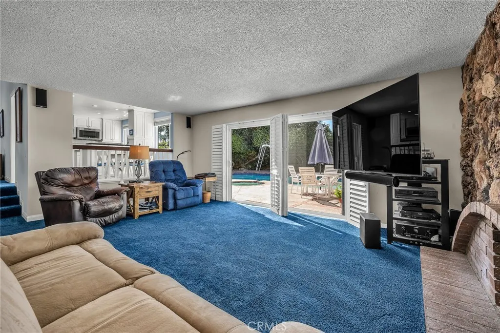 3822 Jason Circle, Torrance, California 90505 home-pic-10