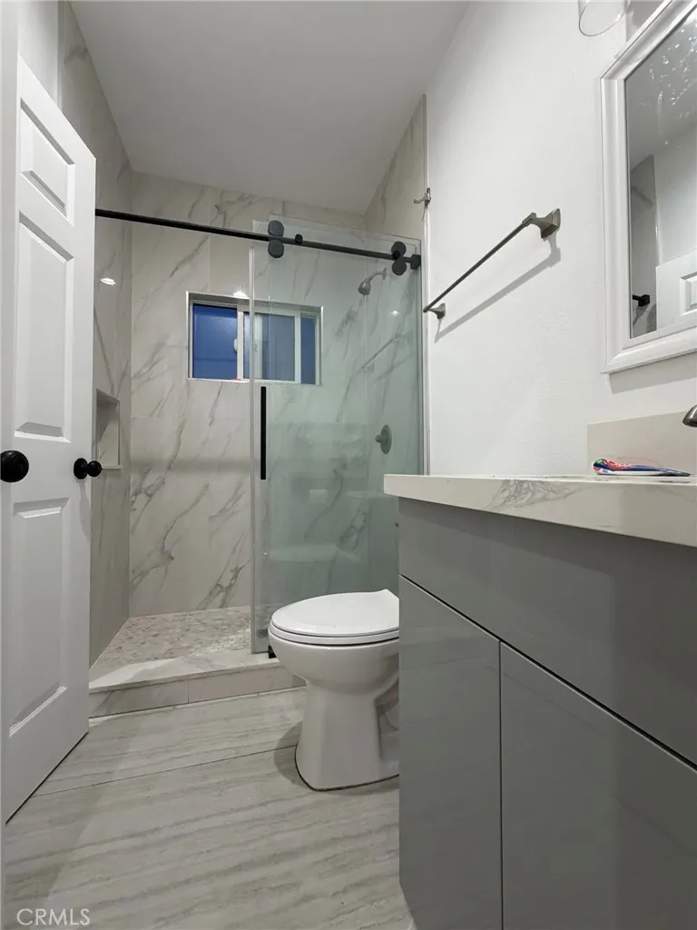 4721 W Oakfield, Santa Ana, California 92703 home-pic-14