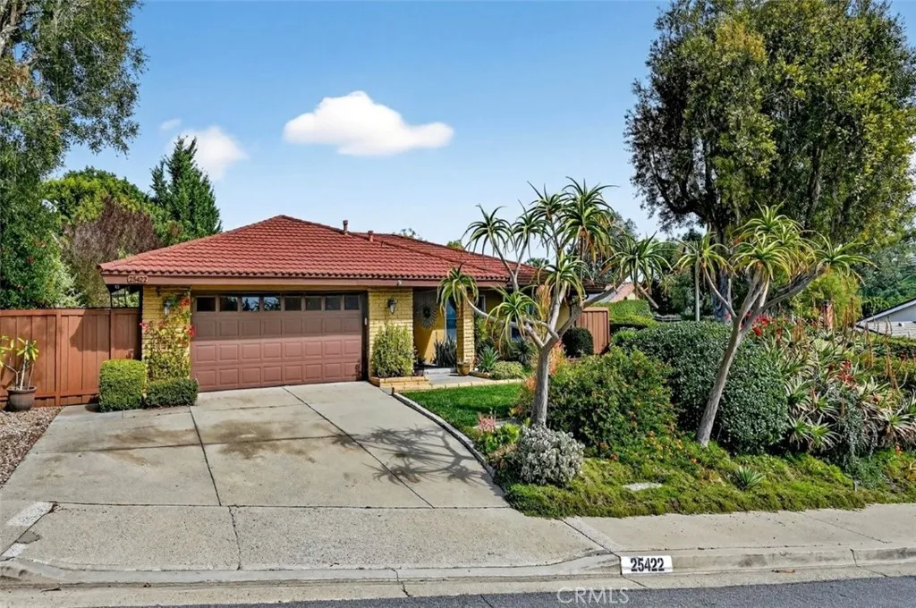 25422 Posada, Mission Viejo, California 92691 home-pic-3