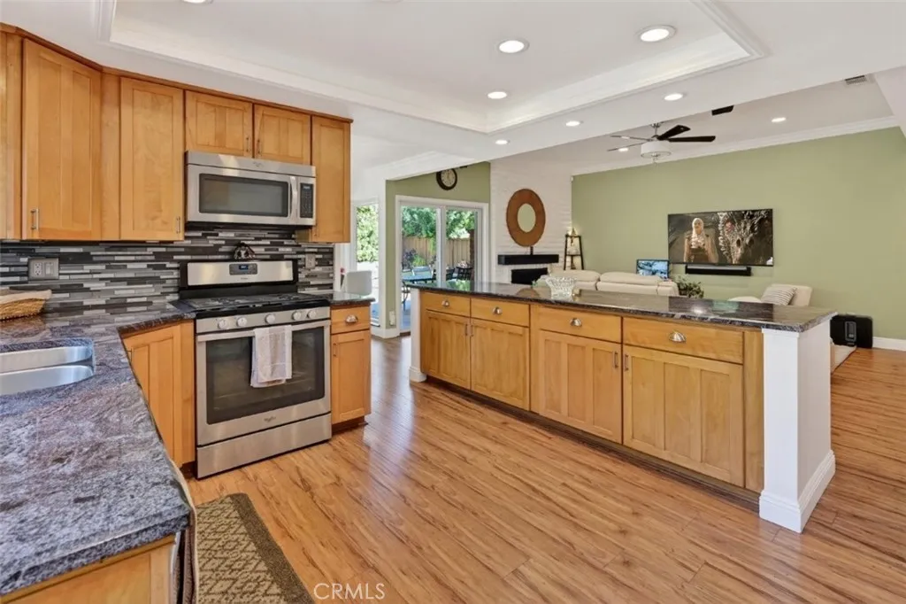 25422 Posada, Mission Viejo, California 92691 home-pic-17