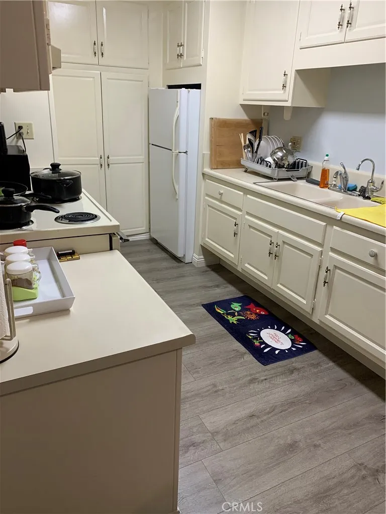 2107 Ronda Granada Unit T, Laguna Woods, California 92637 home-pic-2
