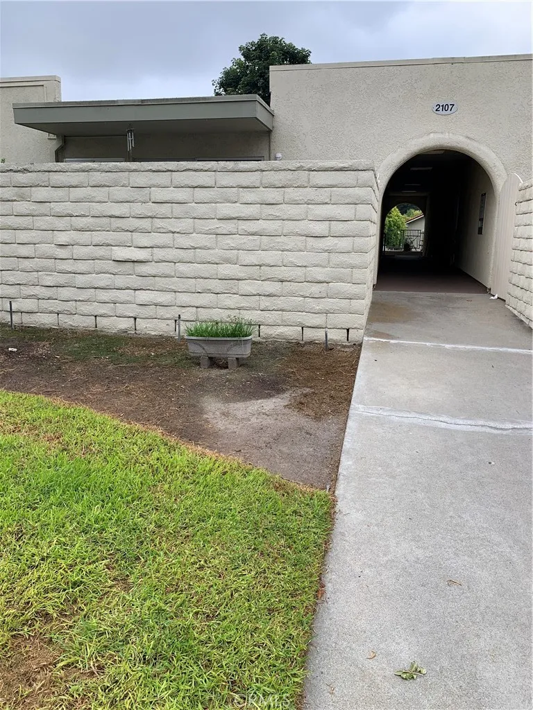 2107 Ronda Granada Unit T, Laguna Woods, California 92637 home-pic-1