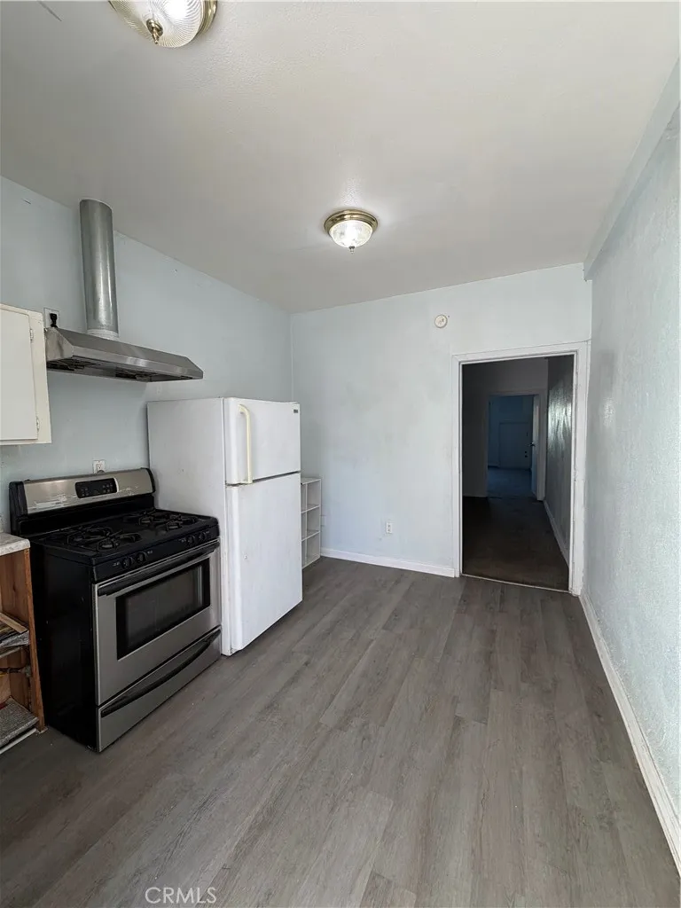 7815 S Western, Los Angeles, California 90047 home-pic-12