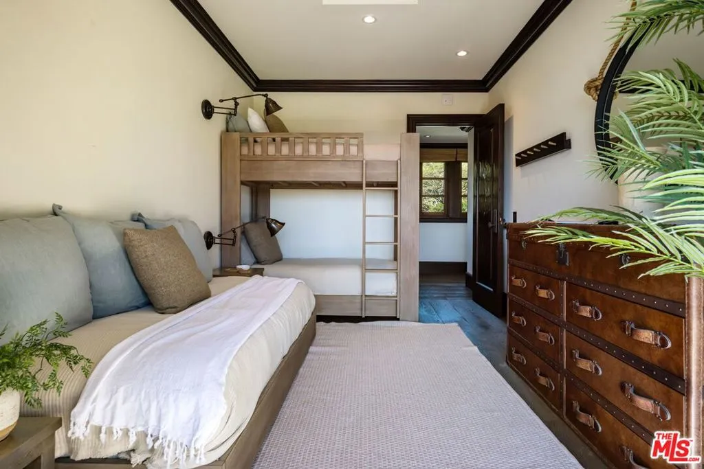 24834 Pacific Coast Highway, Malibu, California 90265 home-pic-28