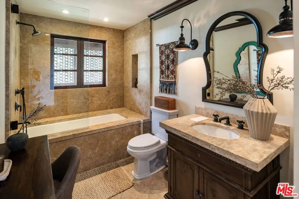 24834 Pacific Coast Highway, Malibu, California 90265 home-pic-30