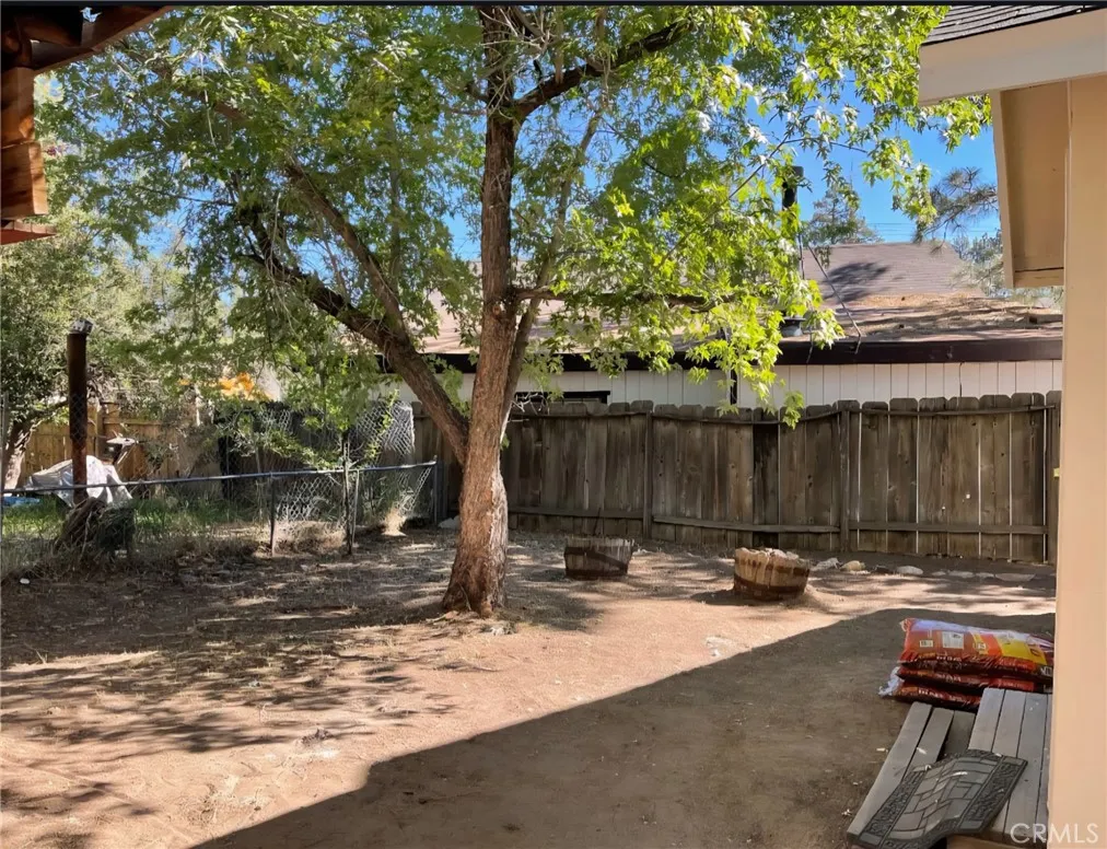 40172 Highland Rd., Big Bear Lake, California 92315 home-pic-3