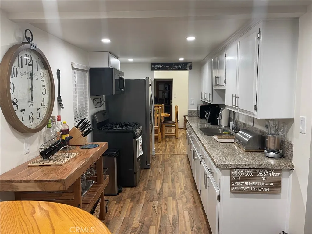 40172 Highland Rd., Big Bear Lake, California 92315 home-pic-12