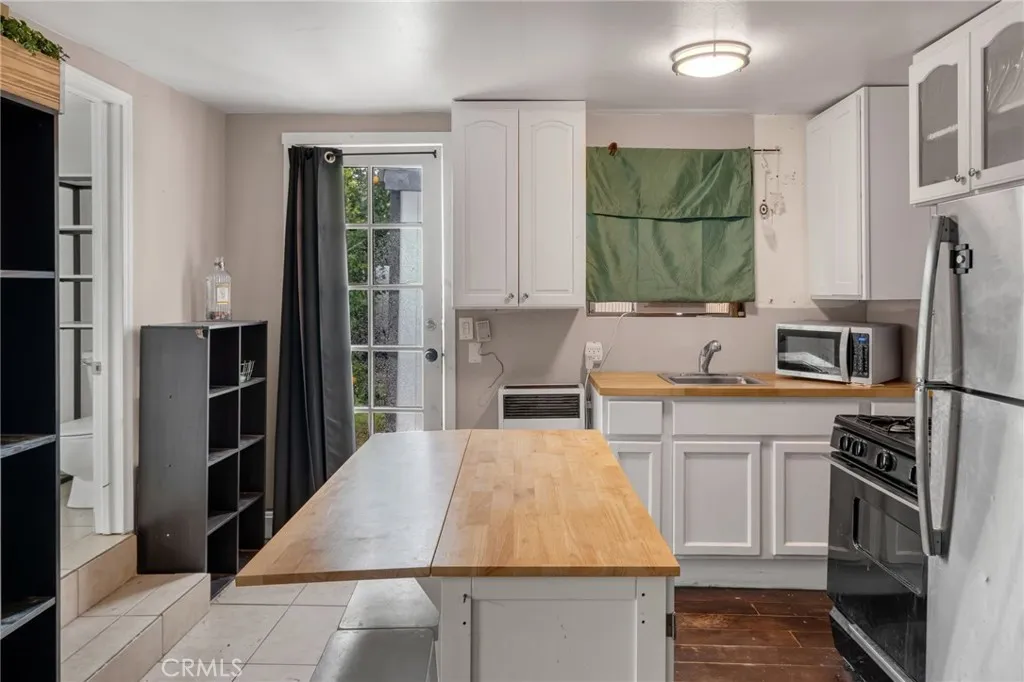 15109 Gerkin Avenue, Lawndale, California 90260 home-pic-42