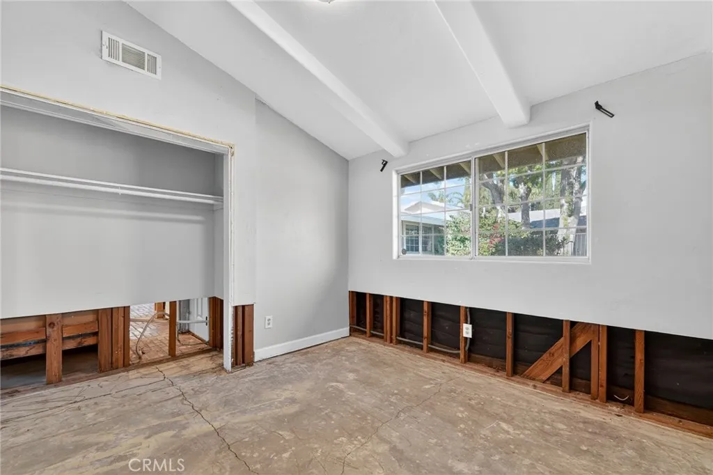 11633 Balboa, Granada Hills, California 91344 home-pic-23