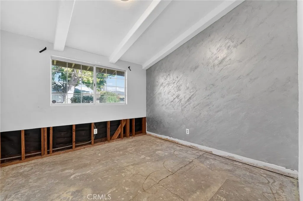 11633 Balboa, Granada Hills, California 91344 home-pic-8