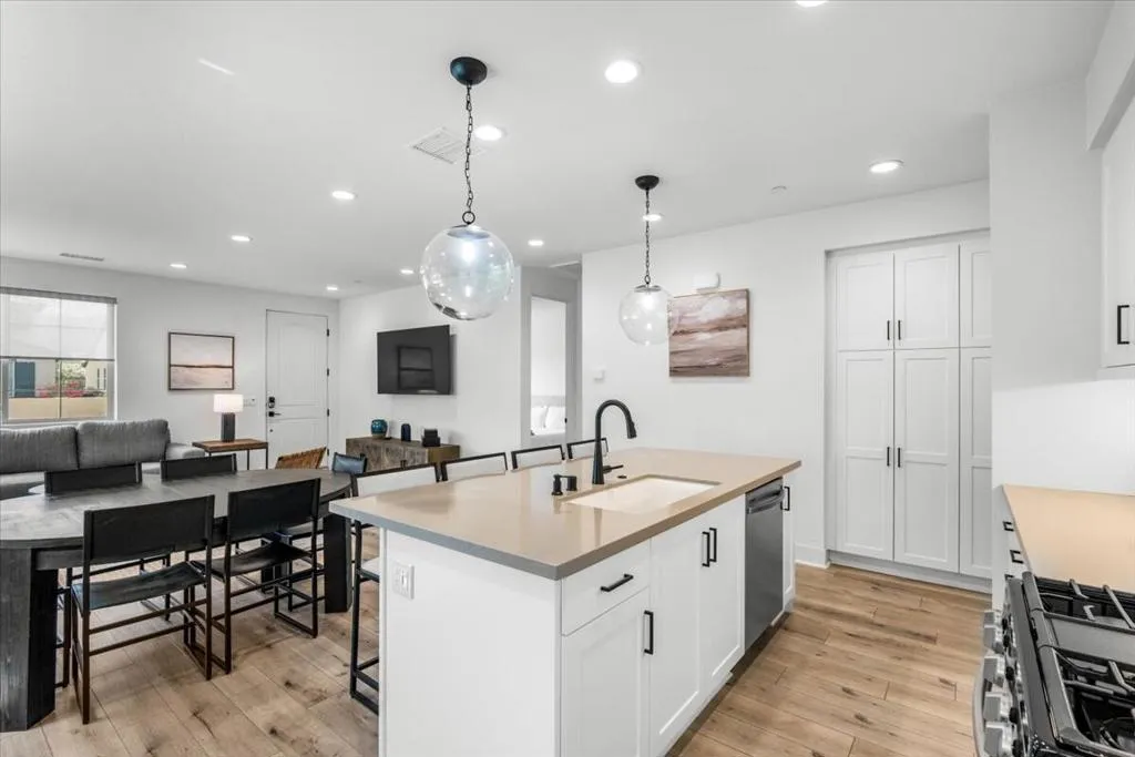 80411 Whisper Rock Way, La Quinta, California 92253 home-pic-6