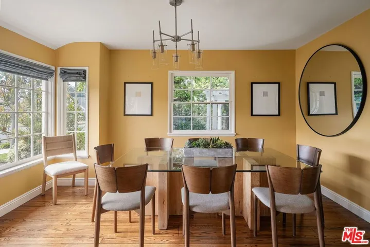 501 Ocampo Drive, Pacific Palisades, California 90272