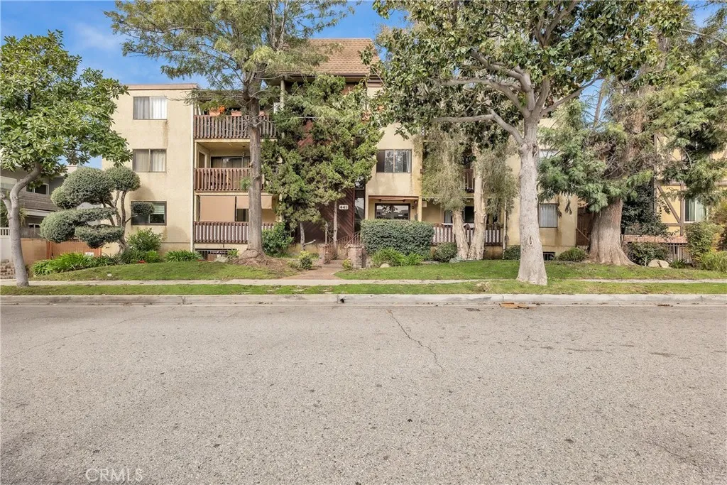 445 Ivy 204, Glendale, California 91204 home-pic-5
