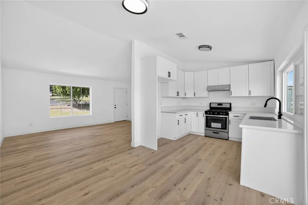 12490 Wolverine Circle, Moreno Valley, California 92555 home-pic-24