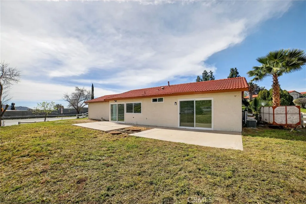 12490 Wolverine Circle, Moreno Valley, California 92555 home-pic-33