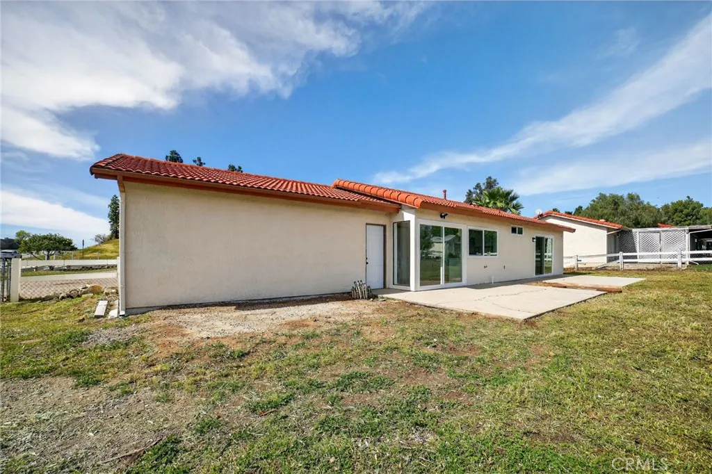 12490 Wolverine Circle, Moreno Valley, California 92555 home-pic-34