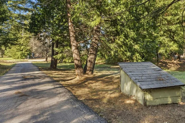 private well head