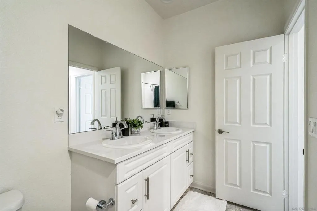 2018 Barite St, Spring Valley, California 91977 home-pic-29