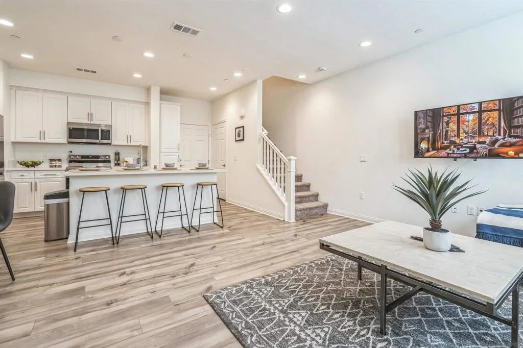 2018 Barite St, Spring Valley, California 91977 home-pic-14
