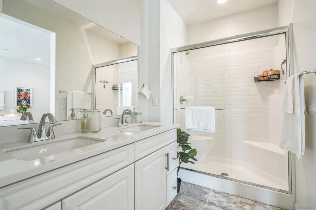 2018 Barite St, Spring Valley, California 91977 home-pic-31