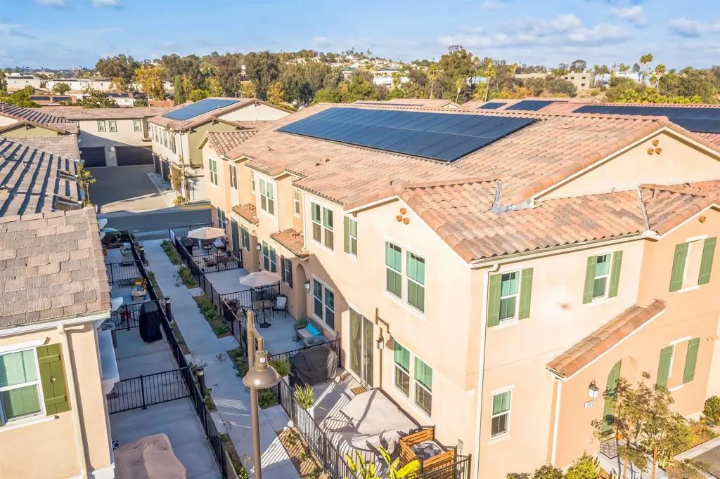 2018 Barite St, Spring Valley, California 91977 home-pic-3