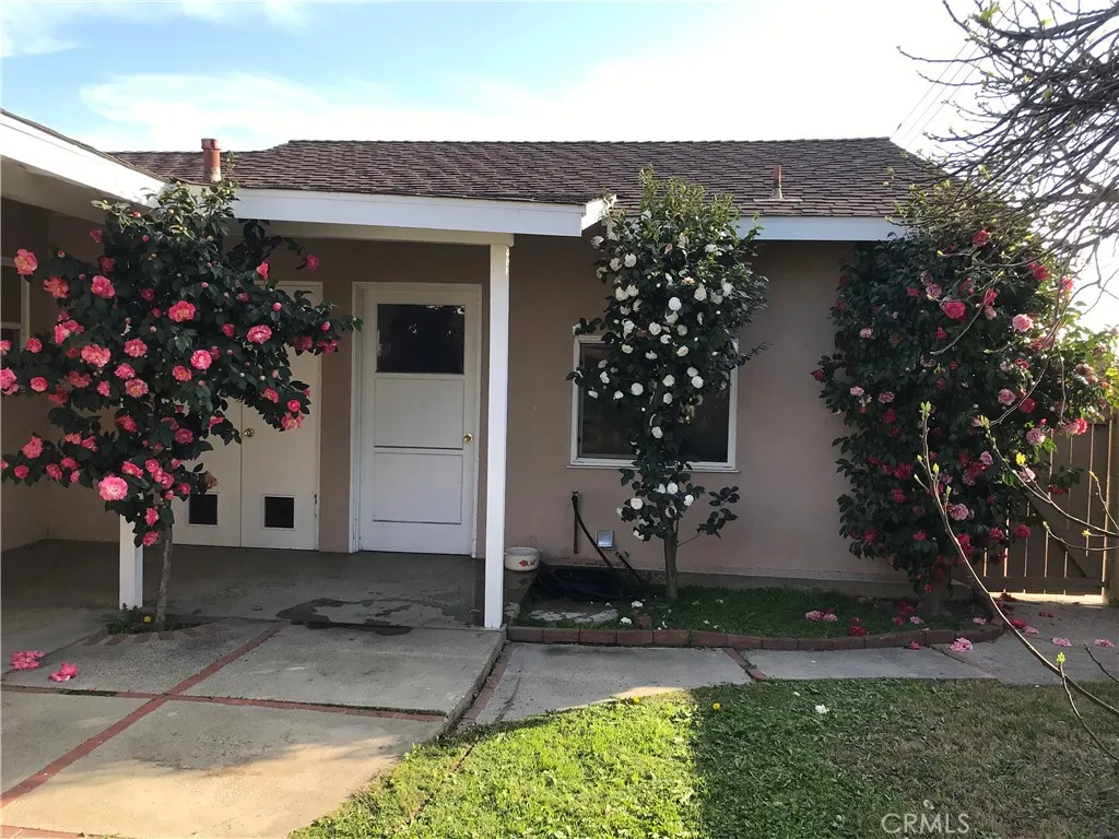 1257 Claremont Place, Pomona, California 91767 home-pic-19