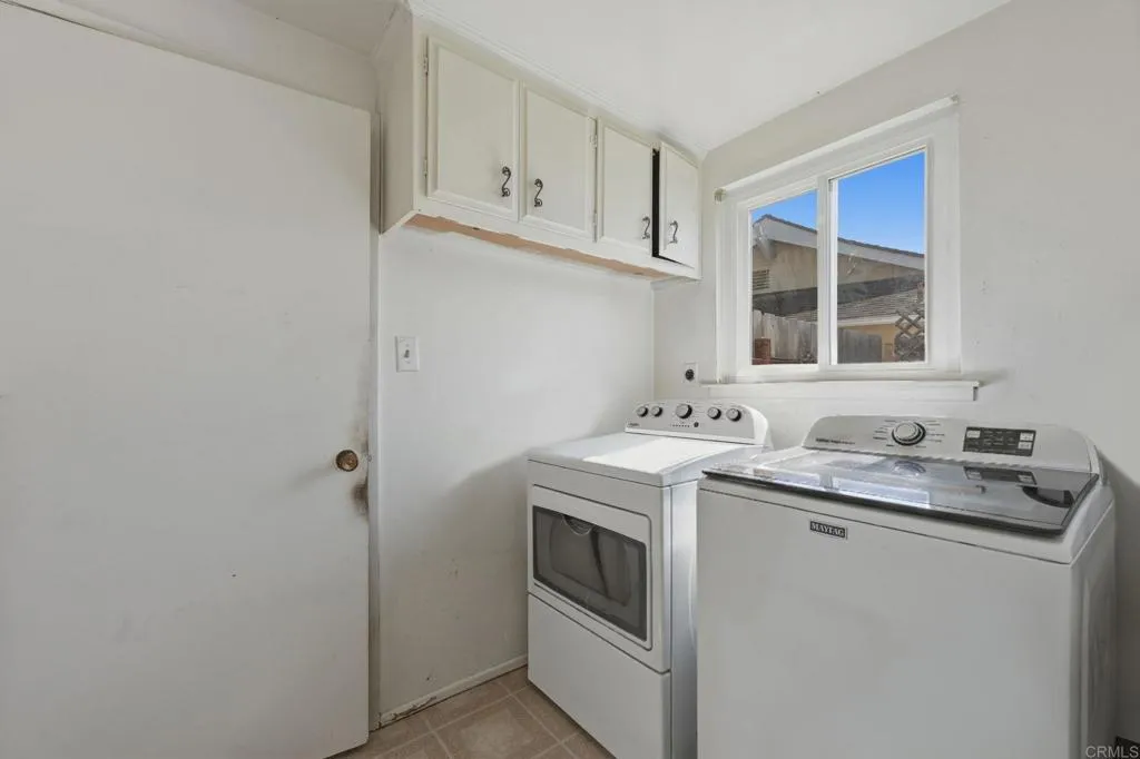 1957 Clover Way, Escondido, California 92026 home-pic-14
