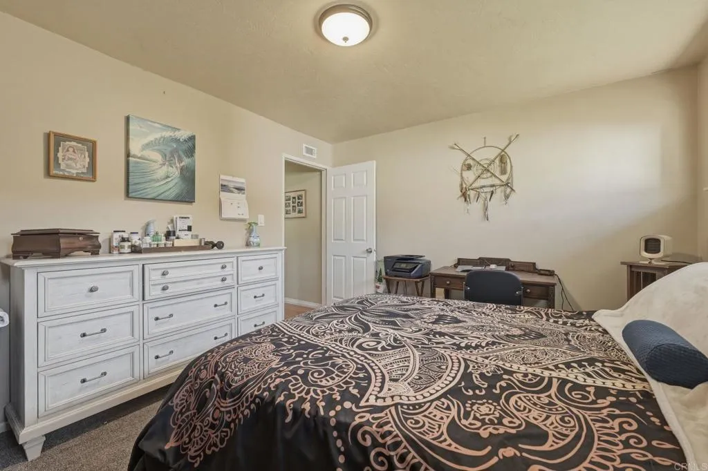 1957 Clover Way, Escondido, California 92026 home-pic-12