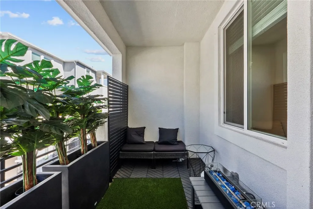 1636 Cayton Loop, West Covina, California 91790 home-pic-11