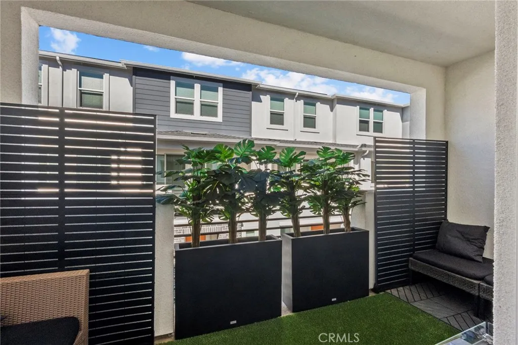 1636 Cayton Loop, West Covina, California 91790 home-pic-12