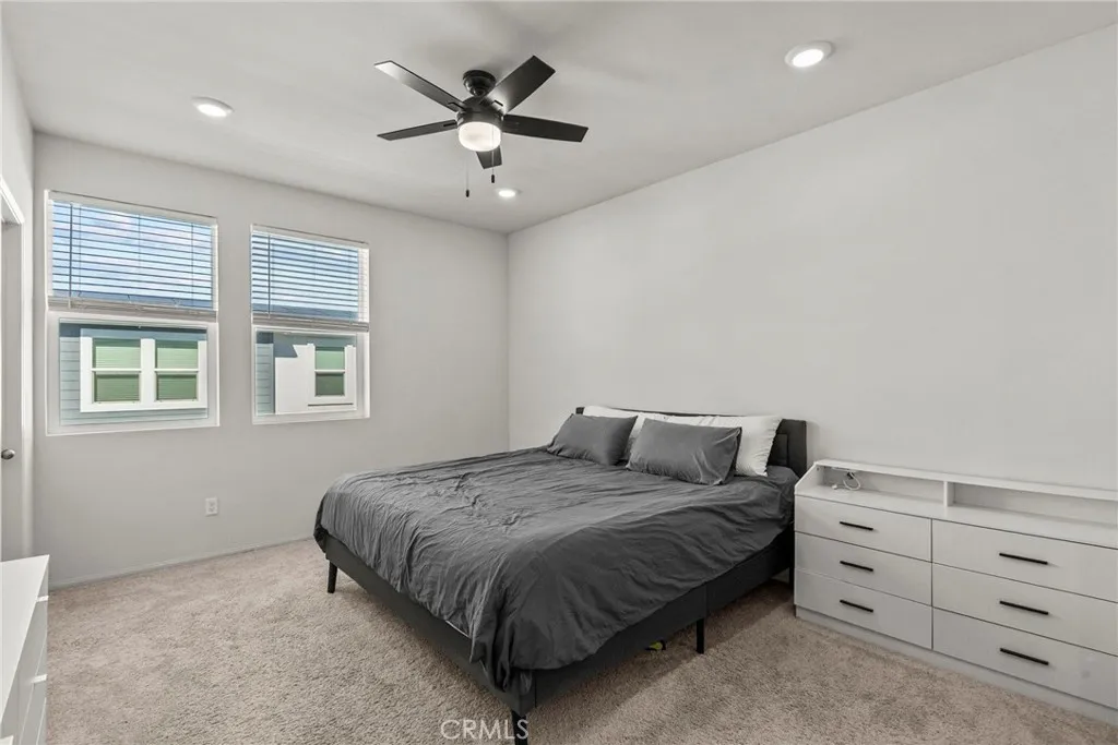 1636 Cayton Loop, West Covina, California 91790 home-pic-18