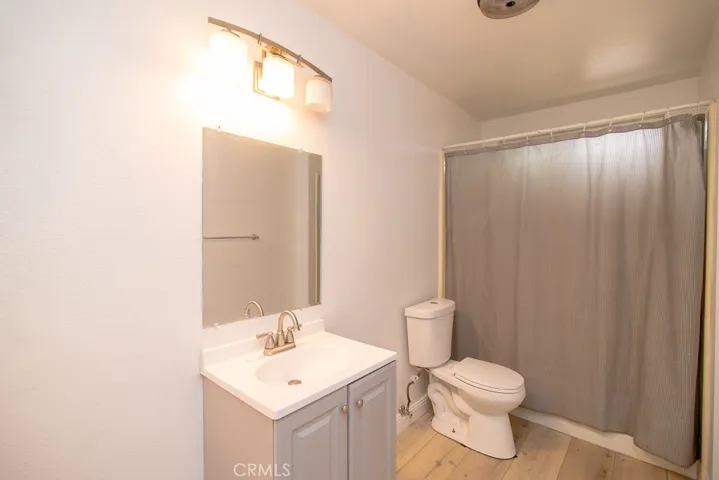 Hall Bathroom