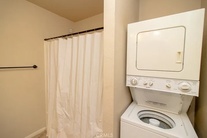 ADU Stacked washer/dryer