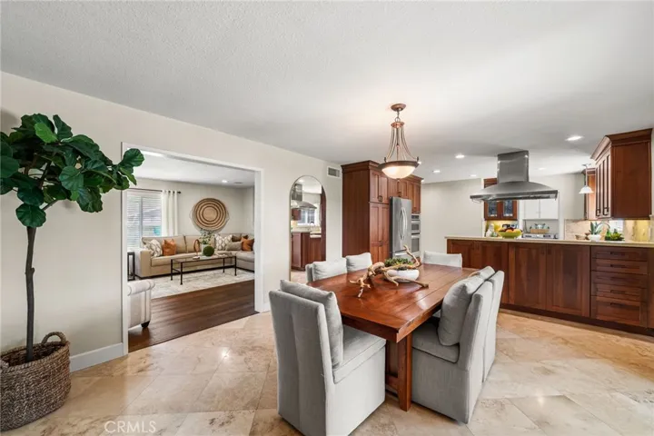 11572 Suburnas Way, North Tustin, California 92705