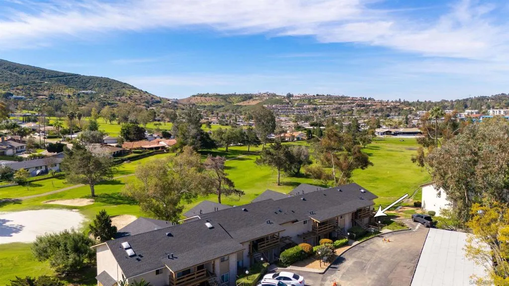 1886 Fairway Circle Dr, San Marcos, California 92078 home-pic-25