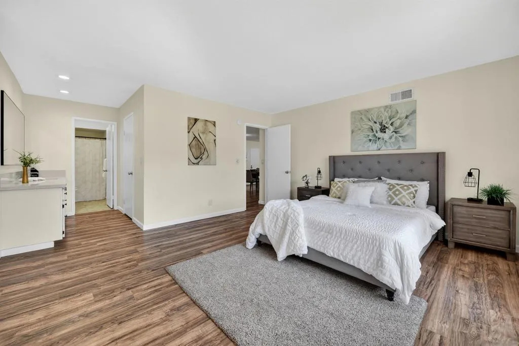 1886 Fairway Circle Dr, San Marcos, California 92078 home-pic-17