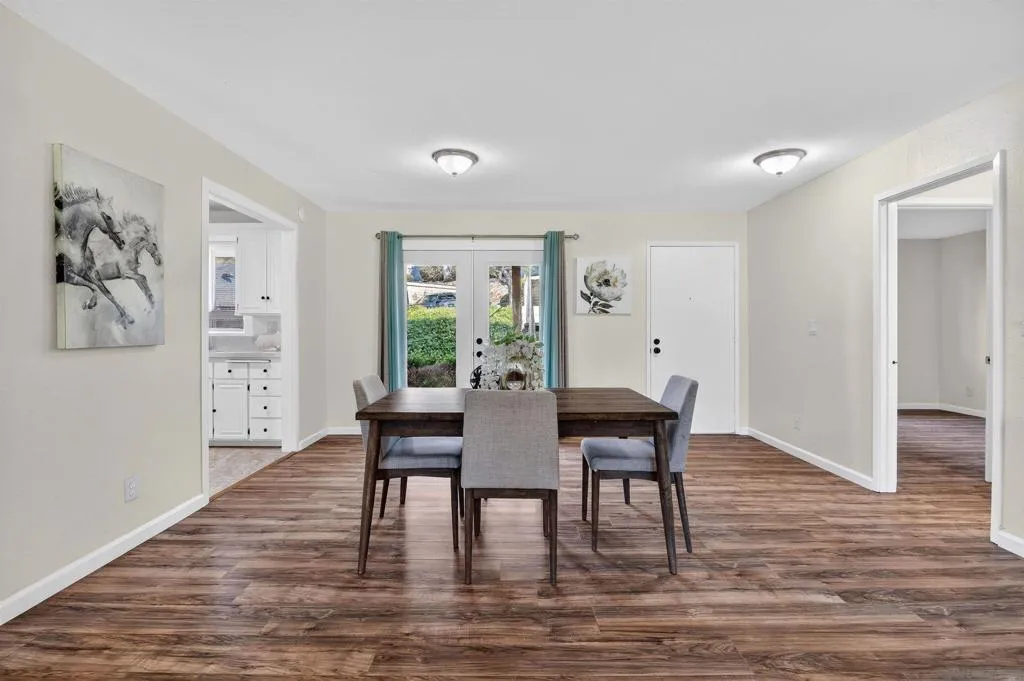 1886 Fairway Circle Dr, San Marcos, California 92078 home-pic-6