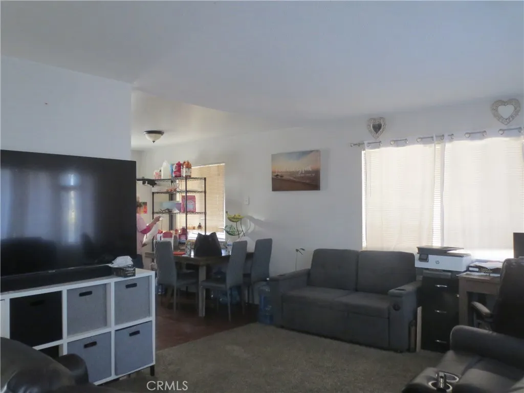 17019 Olive St, Hesperia, California 92345 — photo 4