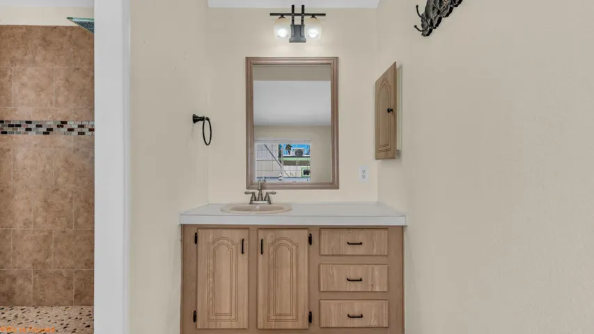 Were Focused 90 Caravan-16